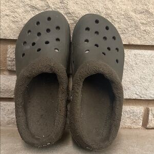 CROCS Mens Brown Slip-On Slippers